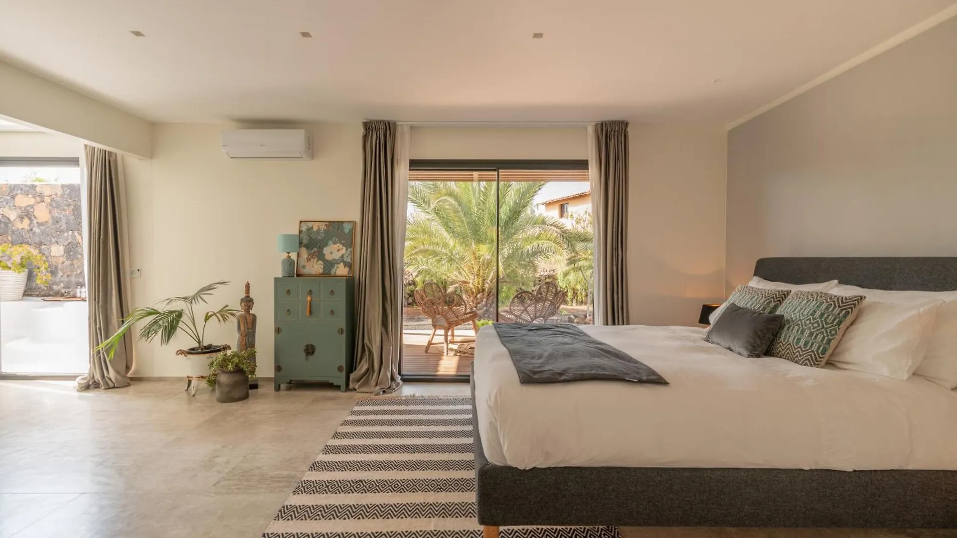 Guest house Villa Shepherd Lajares - Luxury Villa Fuerteventura Spain